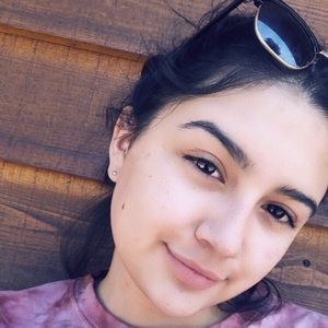 Meet your Posher, Jackie